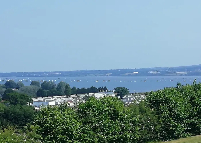 Exe View Retreat