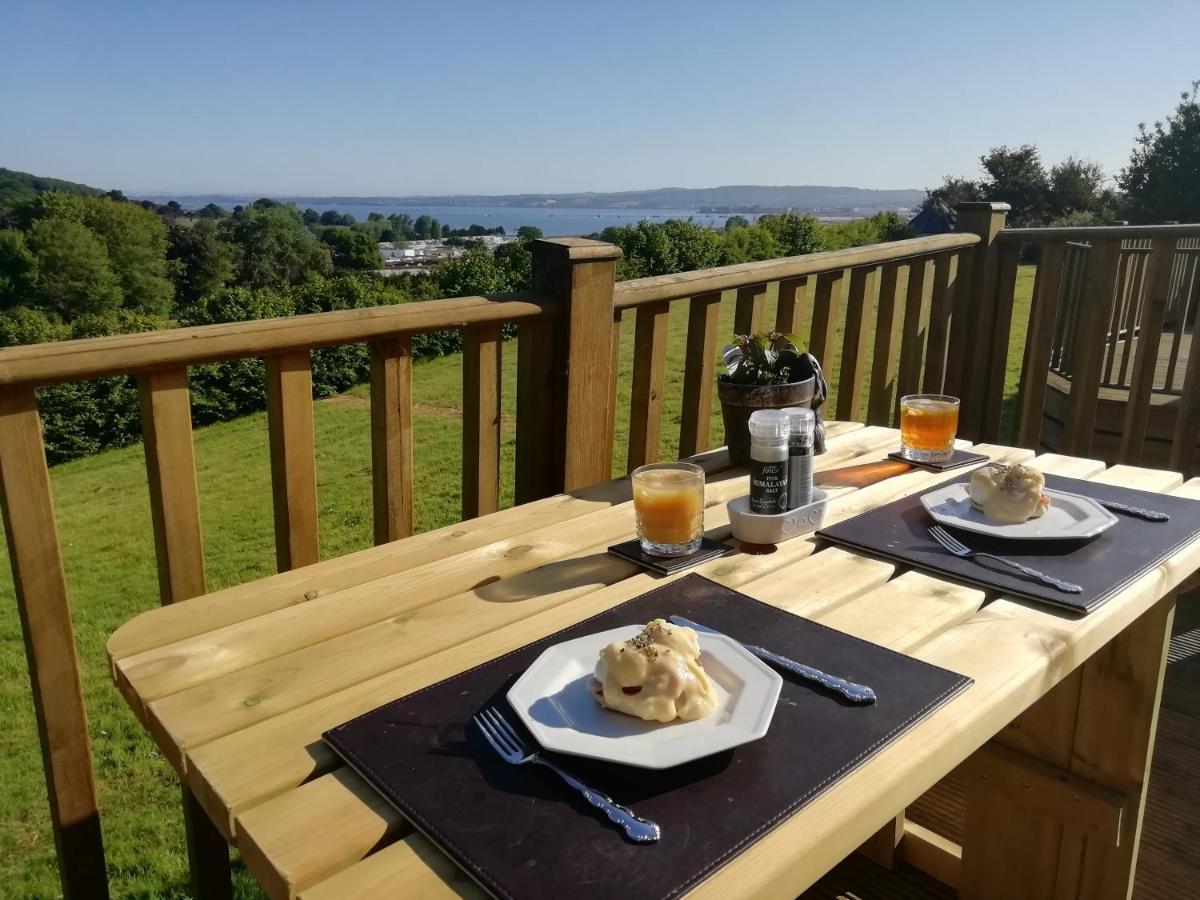 Exe View Retreat *